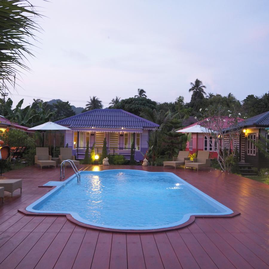 Sunglobe Resort Ko Yao Buitenkant foto
